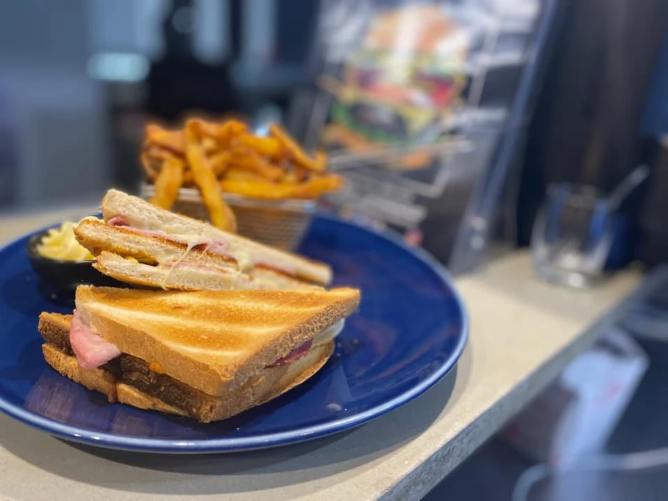 Croque classique au jambon fondant